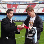 F. Torres received the visit of the member 1000 of S.D. Huesca