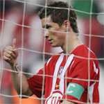 Unstoppable Atletico beat easily Malaga at Vicente Calderon